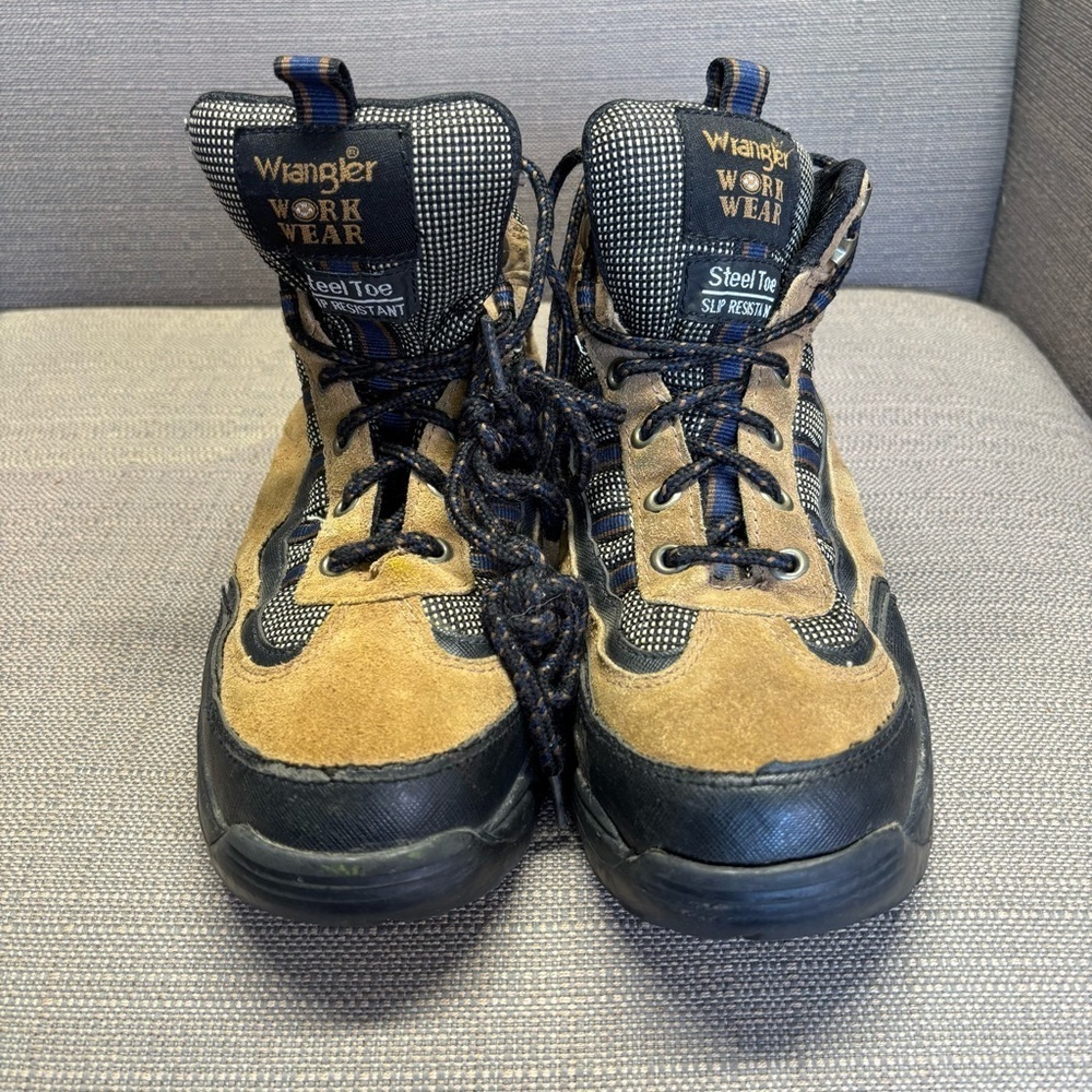 Wrangler Work Wear Men’s Steel Toe Tan and Black Outdoor Work Boots 6